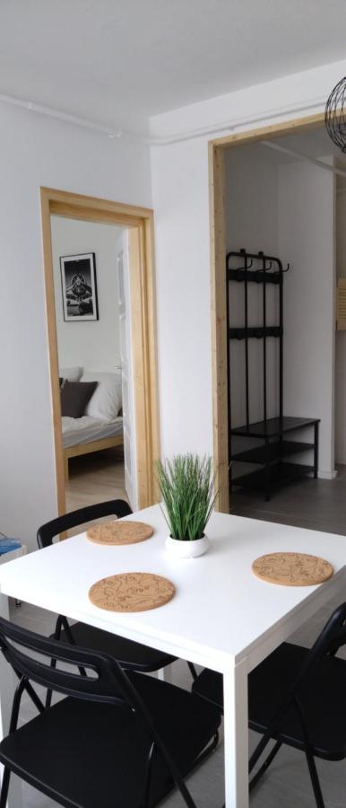 Blue Moon Apartman Егер Екстериор снимка