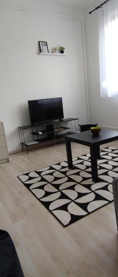 Blue Moon Apartman Егер Екстериор снимка